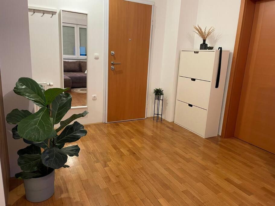 Mely Rose Apartment Ljubljana Luaran gambar