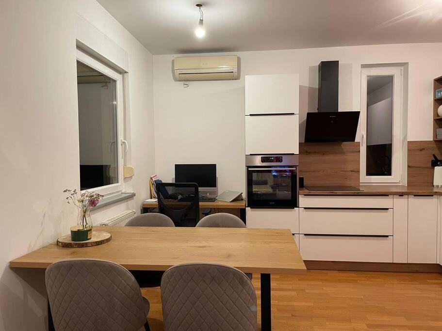 Mely Rose Apartment Ljubljana Luaran gambar